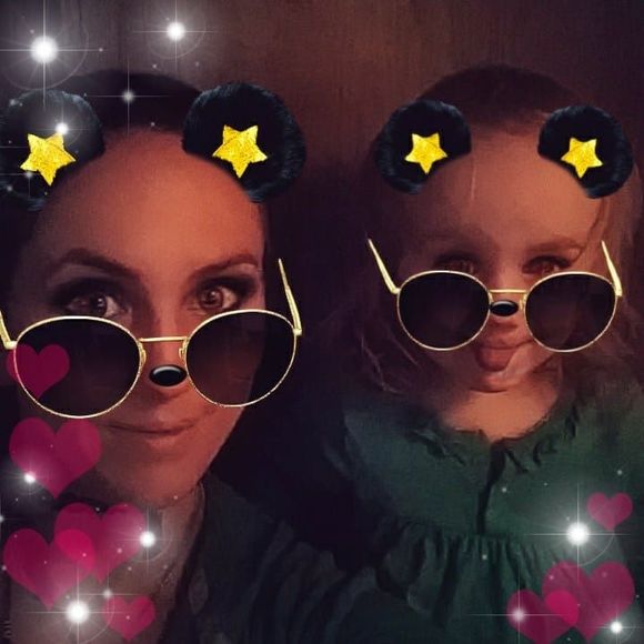 Meet your Posher, Katie - Picture 1 of 1